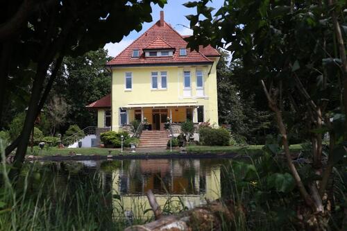 Foto - Senioren-WG in traumhafter Villa – Zimmer zu vermieten