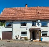 Älteres Wohnhaus ( 1800er Jahre) ca. 140qm Wohnfläche - Gries