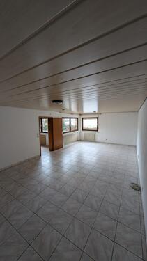 Foto - Große 1,5 Zi. Wohnung mit Terrasse & Einbauküche zu vermieten