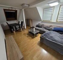 Vollmöblierte 2-Zi-Wohnung in Untertürkheim 44 m²(Kein Jobcenter) - Stuttgart Luginsland