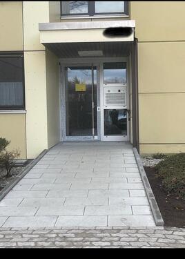 Foto - 3 Zimmer Wohnung in Unterhaching - Balkon, Aufzug, sofort frei