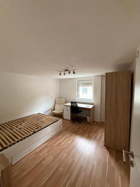 Foto - Zimmer in 3er WG zur Untermiete (nur für Studierende)