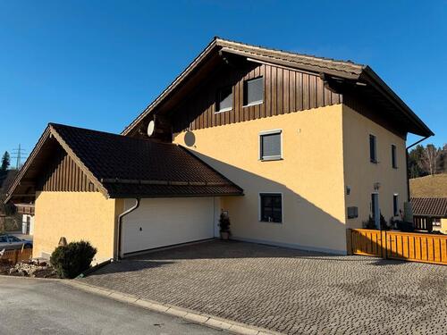 Foto - 8 Zimmer Mehrfamilienhaus, Wohnhaus in Regen
