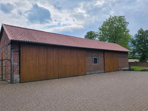 Foto - Wohnmobil Stellplatz Lagerhalle Lagerraum