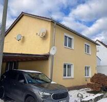 Freistehendes Einfamilienhaus - 192.000,00&nbsp;EUR Kaufpreis, ca.&nbsp; 88,00&nbsp;m&sup2; in Hirschau (PLZ: 92242)