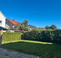 4 Zimmer 1. OG Wohnung - 2 Balkone(Süd u. West),Garten - Fellheim