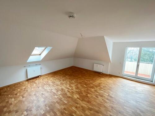 Foto - Schmuckstück in idyllischer Nachbarschaft!Balkon, Stellplatz, Bad mit Badewanne u Blick ins Grüne