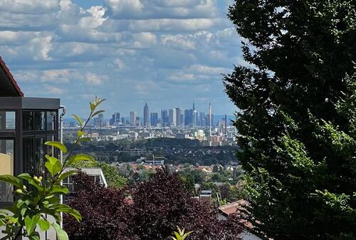 Foto - Sehr schöne moderne Erdgeschosswohnung mit Garten & Skylineblick