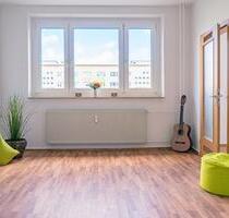 Hell und freundliche 2-Zimmer-Wohnung mit Balkon - Chemnitz Bernsdorf