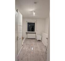 Zimmer in 3-er WG Singen-Mitte, 12 qm, vorerst bis 0326 - Singen (Hohentwiel)