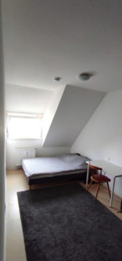 Foto - L74-4 Tolles möbliertes Zimmer mitten in Weilimdorf