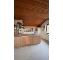 Helle Dachgeschosswohnung Bad Hönningen