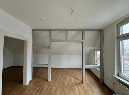 Foto - Geräumige 3 Zimmer Wohnung in Bahnhofsnähe