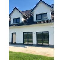 DHH Augsburg Göggingen 2016 - 1.050.000,00&nbsp;EUR Kaufpreis, ca.&nbsp; 170,00&nbsp;m&sup2; in Augsburg (PLZ: 86199) Bergheim