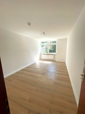 Foto - Top 1-Zimmer-EG-Wohnung, frei ab sofort!