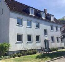 Gepflegte renovierte kleine 2,5 Zimmer Wohnung, sofort anmietbar! - Lübeck Sankt Jürgen