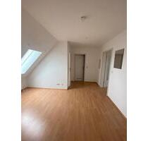 1,5 Zimmerwohnung mit EBK & TG-Stellplatz Appartement - Hof Christiansreuth