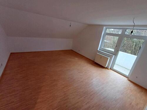 Foto - Schöne 3-Zimmerwohnung mit Balkon und Garage