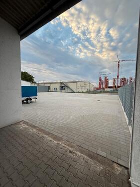 Foto - Stellplatz Stellfläche 830qm Gewerbefläche Außenstellplatz