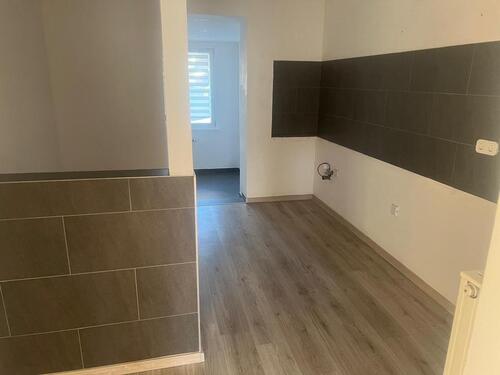 Foto - 2ZKB in Wirges - 890,00&nbsp;EUR Kaltmiete, ca.&nbsp; 75,00&nbsp;m&sup2;