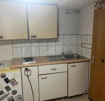 Einzimmerwohnung - 400,00&nbsp;EUR Kaltmiete, ca.&nbsp; 15,00&nbsp;m&sup2; in Eningen unter Achalm (PLZ: 72800)