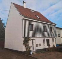 Charmantes Wohnhaus mit zwei Wohneinheiten in ländlicher Lage - Haigerloch
