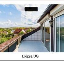 DACHGESCHOSS ZU VERMIETEN!! - 800,00&nbsp;EUR Kaltmiete, ca.&nbsp; 64,00&nbsp;m&sup2; in Schwieberdingen (PLZ: 71701)