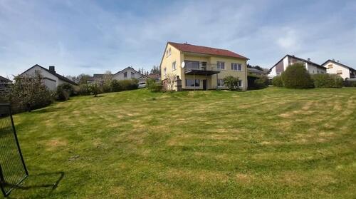Foto - Stilvoll wohnen auf großem Privatgrundstück in Schreufa 212 m2