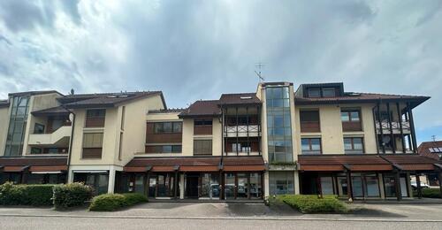 Foto - Helle 4–Zimmer-Wohnung mit 3 Balkonen, Aufzug, 2 TG-Stellplätze