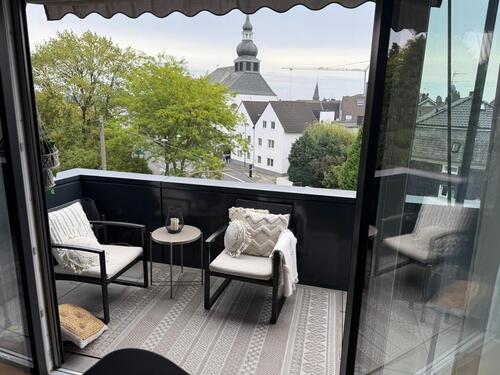 Foto - Moderne großzügige Dachgeschoßwohnung
