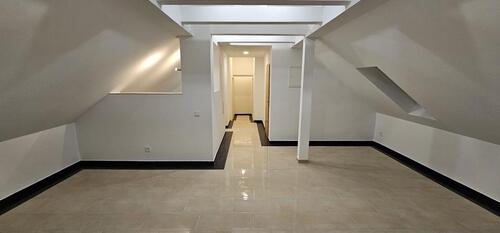 Foto - 3 Zimmer Wohnung zum vermieten - 850,00&nbsp;EUR Kaltmiete, ca.&nbsp; 90,00&nbsp;m&sup2;