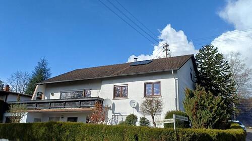 Foto - Großzügige 4-Zimmer-Erdgeschosswohnung mit 161 m², Balkon, Garten