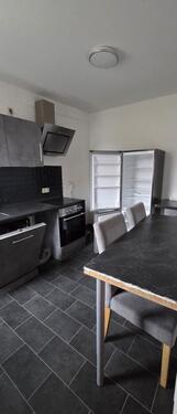 Foto - 2-Zimmer-Wohnung mit EBK - 350,00&nbsp;EUR Kaltmiete, ca.&nbsp; 55,00&nbsp;m&sup2;