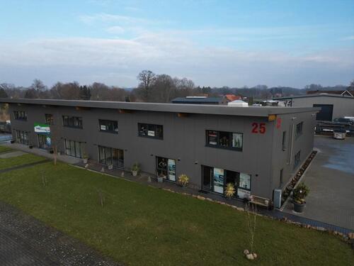 Foto - Gewerbehalle zur Miete - 1.100,00&nbsp;EUR Kaltmiete, ca.&nbsp; 218,00&nbsp;m&sup2;