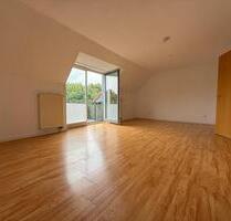 3-Zimmer Dachgeschosswohnung + Stellplatz in Wardenburg
