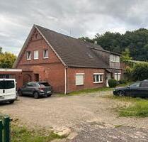 Mehrfamilienhaus mit drei Wohneinheiten - Apensen
