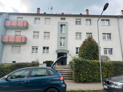 Foto - Vermiete 4 Zmwhg EBK Balkon Keller frisch renoviert