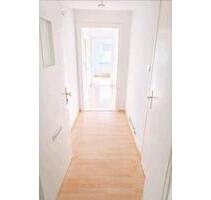 2-Zimmer-Wohnung ca. 40 m² – Renovierung nötig 3 Monate Mietfrei - Vechelde