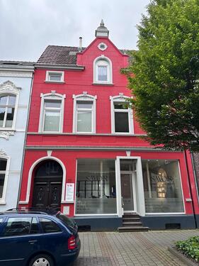 Foto - Wohn-& Geschäftshaus mit zusätzlichem Bauland in Mönchengladbach