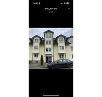 2 Zimmer-Wohnung mit Einbauküche und Balkon in Windhagen