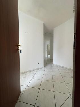 Foto - 3-Zi-DG-Wohnung in Hallstadt - 840,00 EUR Kaltmiete,