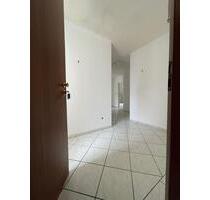 3-Zi-DG-Wohnung in Hallstadt - 840,00 EUR Kaltmiete, in Hallstadt (PLZ: 96103)