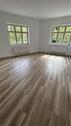 Foto - 5 Zimmer. Balkon. Wohnküche. - 900,00 EUR Kaltmiete,