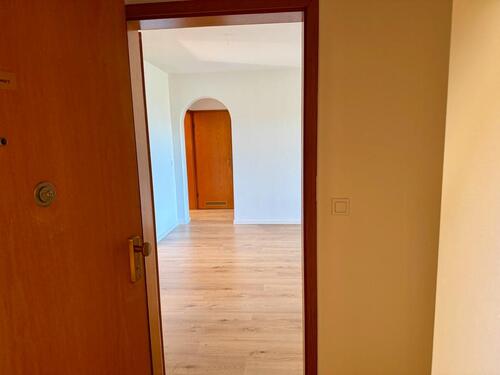 Foto - 4 Zimmer-Wohnung mit 2 Blk. Keller, Speicher und TG in guter Lage