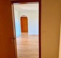 4 Zimmer-Wohnung mit 2 Blk. Keller, Speicher und TG in guter Lage - München Bogenhausen