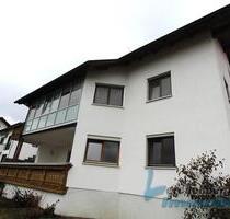 *** Großzügiges Einfamilienhaus mit Einliegerwohnung in Moosthenning***