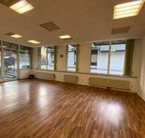 Sehr helle Laden Büroräume direkt im Zentrum - Bayreuth City