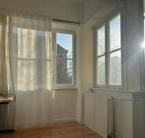 Helle 4 Zimmer unbefr. zur Miete 1.742 € wAblöse 18k - Berlin Charlottenburg-Wilmersdorf