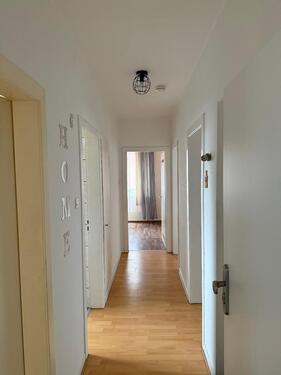 Foto - Wohnung 1 OG 64 qm Emmerich befristet März-September