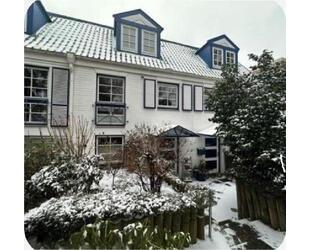 Reihen-Endhaus von Privat modern Split-Level-Bauweise - Hamburg Eimsbüttel
